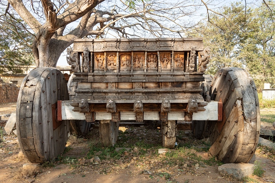 Wooden Chariot of Bhoga Nandeeshwara Temple