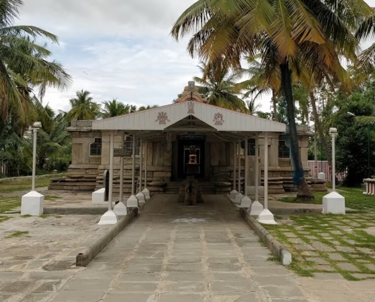 sri-lakshmi-kantha-swami-temple-hedathale-mysore-temples